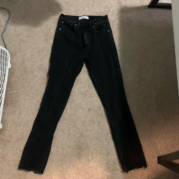 ABERCROMBIE HIGH RISE SKINNY JEANS - Picture 3 of 5